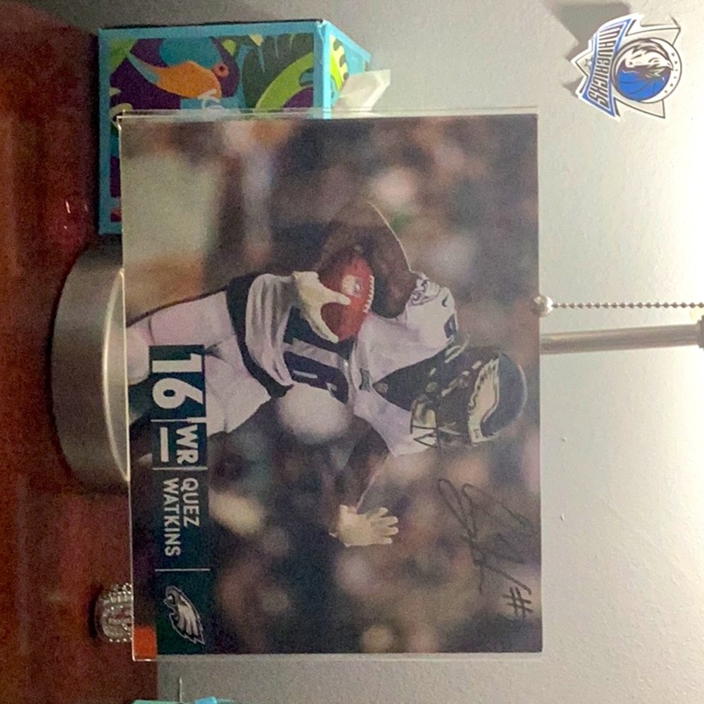 I am selling a Quez Watkins aotograph picture. The autographed is authenticated.